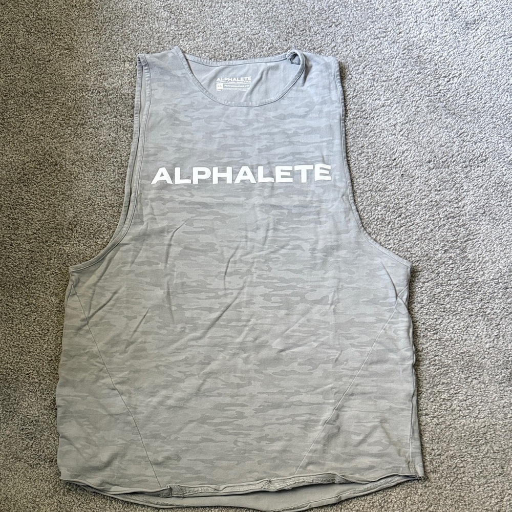 Alphalete camo tank top